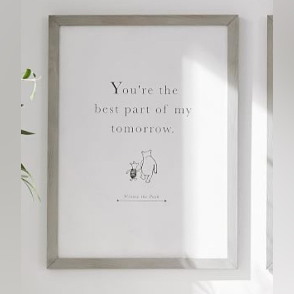 Potter barn kids Pooh wall art (discontinued/exclusive)